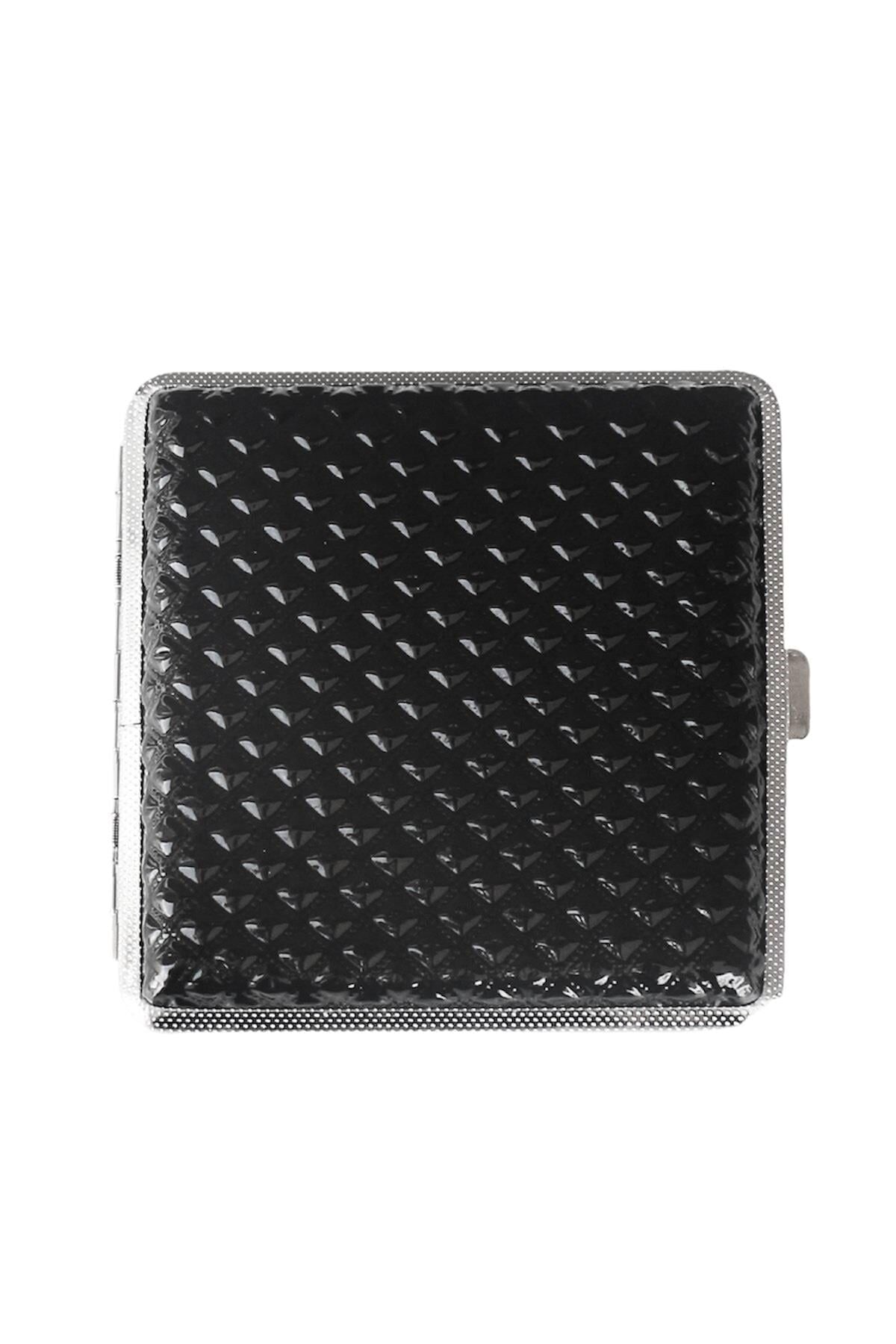 Siyah Renk Kabartmalı Orta Boy Tabaka